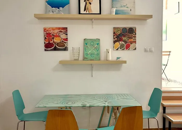 Rosa De Los Vientos: Estudios