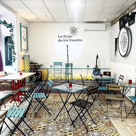 Rosa De Los Vientos: Estudios Apartman Cádiz